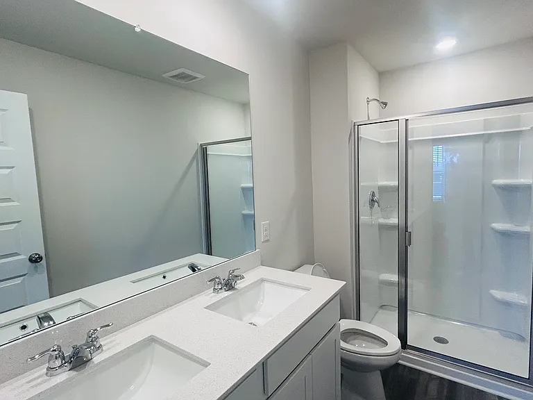 806 Taylor St — Photo 7