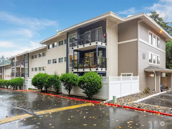 12631 NE 9th Place #C207, Bellevue, WA 98005