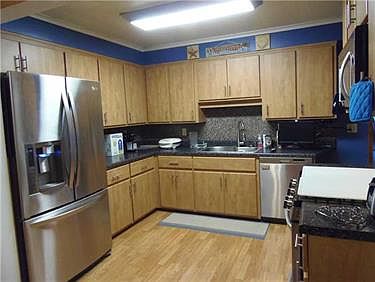 2nd image of 623 Esther Ave