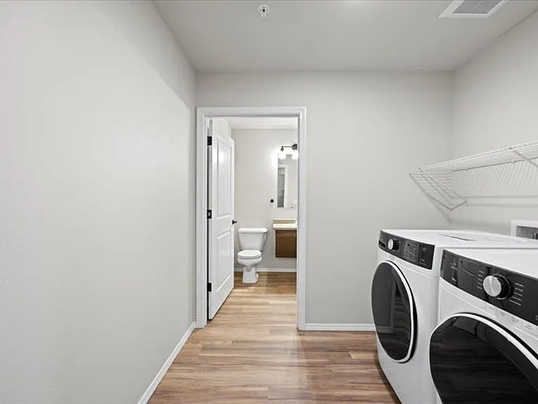 6405H Chapel Hill Blvd #H103 — Photo 8