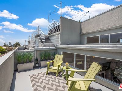 2020 6th St APT 2, Santa Monica, CA, 90405