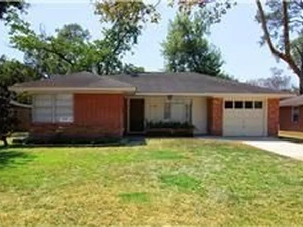 1107 W 31st St, Houston, TX 77018