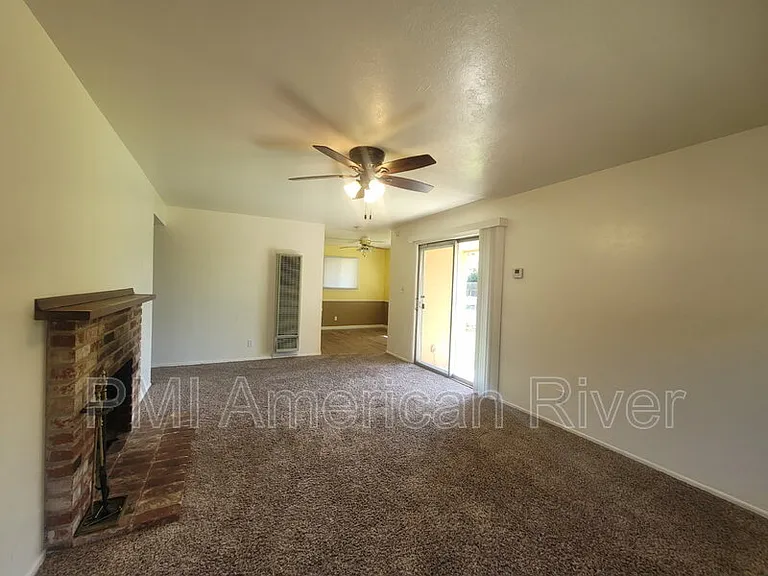 625 Elizabeth St — Photo 3