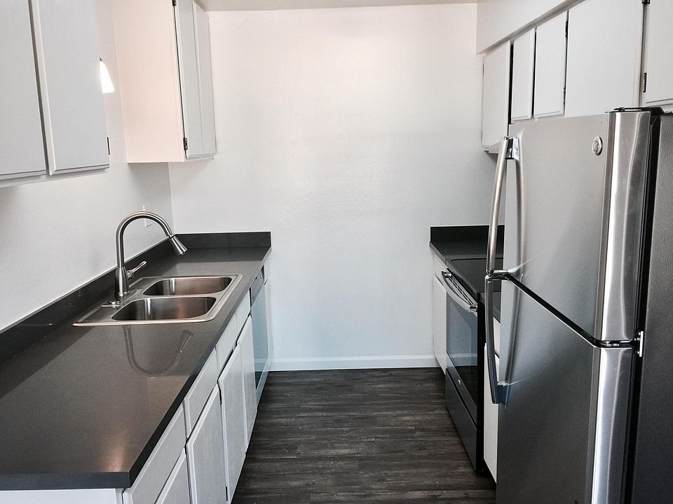 1st image of 215 Grove Acre Ave APT 17
