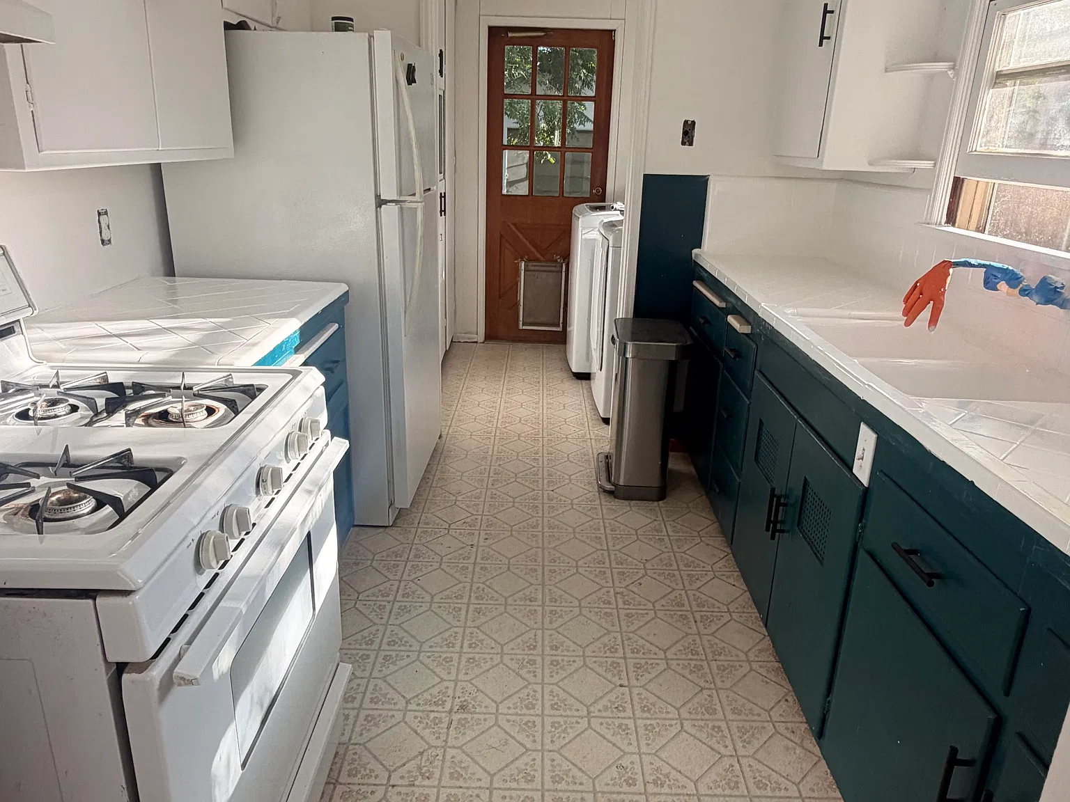 3 bed, 1016 sqft, $3,800 — Photo 4