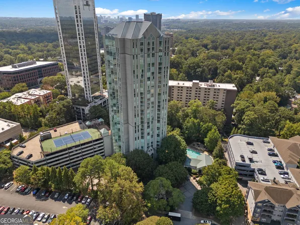 2870 Pharr Court South NW APT 3006, Atlanta, GA 30305