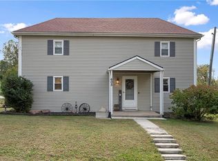 605 E 2nd St, Dearborn, MO 64439