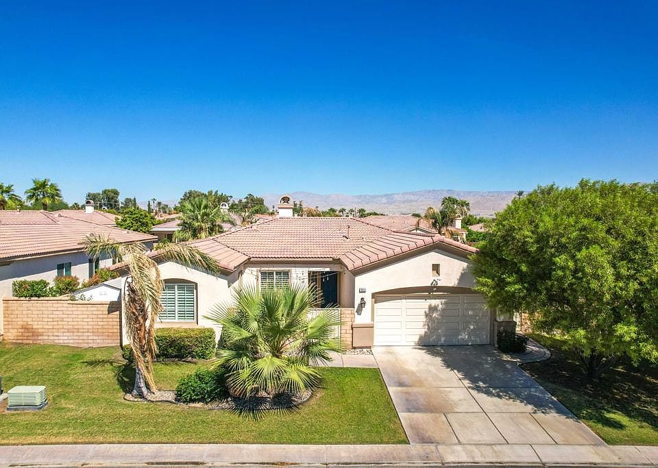 1st image of 79930 Viento Dr