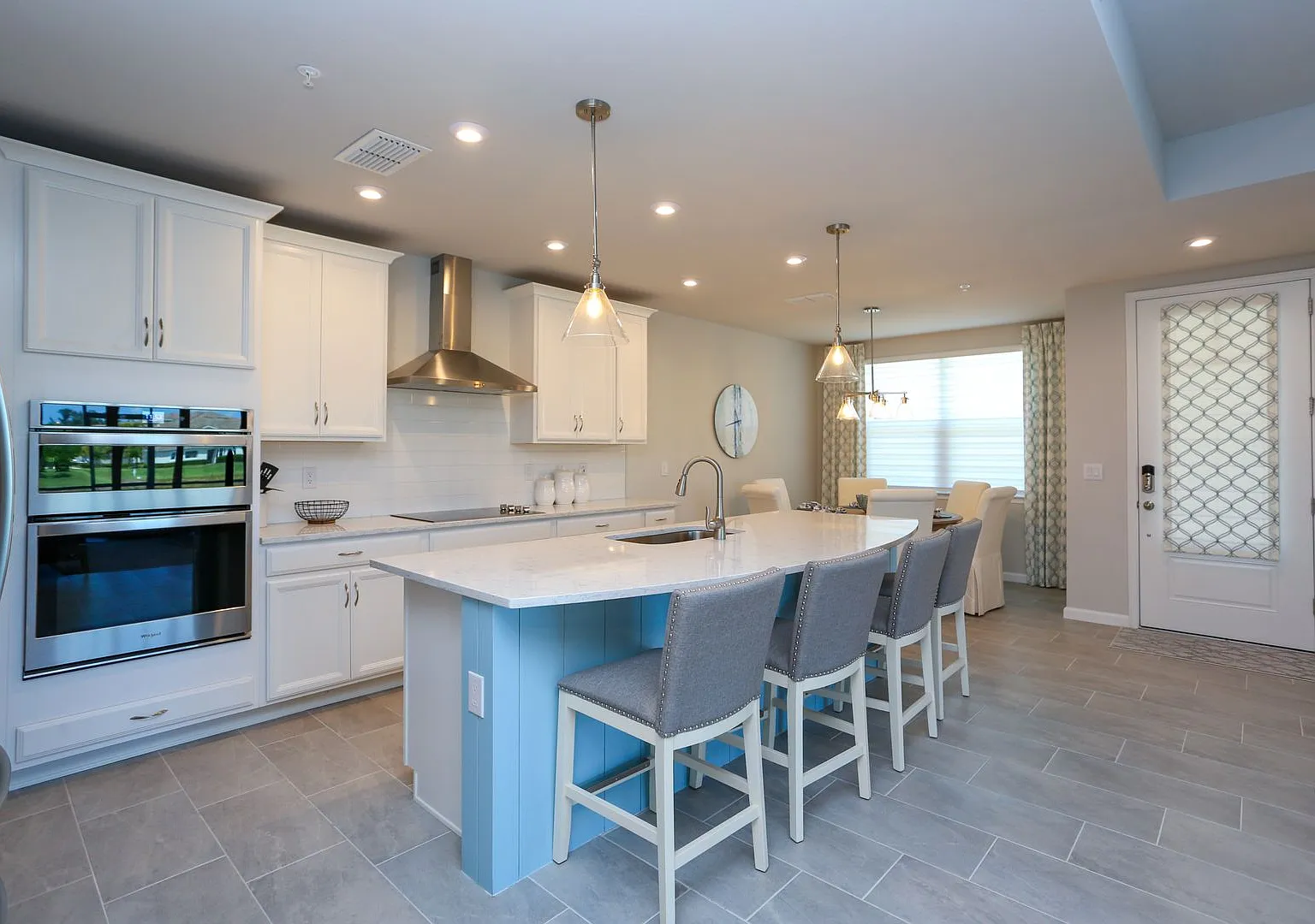 **New Construction**2 Beds/2 Baths**Arboretum**Furnished Seasonal** — Photo 2