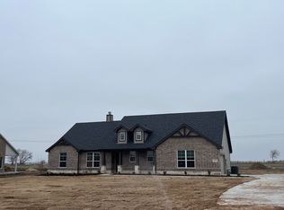 4108 Sanger Meadow Dr, Sanger, TX 76266