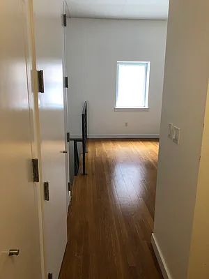 Rented by Carnegie Management Inc | media 4