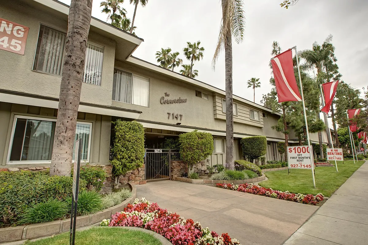 Building Photo - Cornerstone Apartments