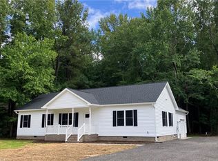 5008 Chestnut Fork Rd, Gloucester, VA 23061