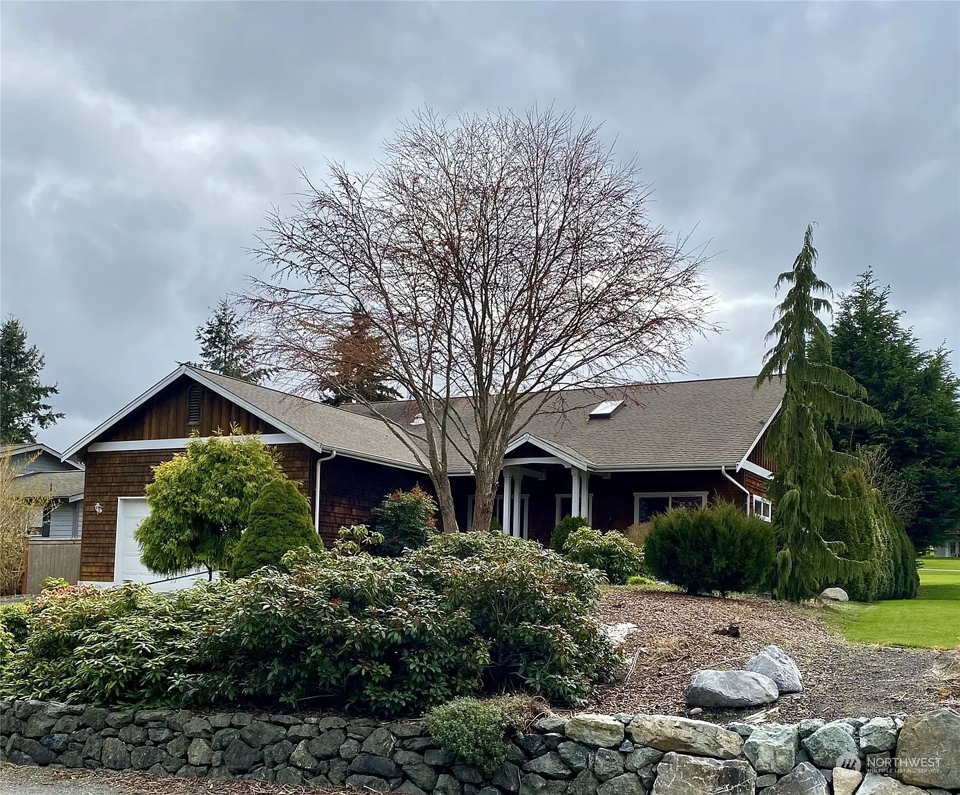 2436 Discovery Place photo 1
