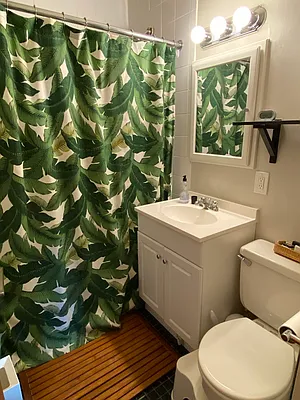 Rented by Bold New York | media 15