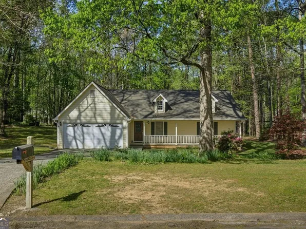 9173 Snipe Ln, Jonesboro, GA 30236