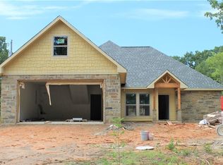 140 Guadalupe Dr, Gun Barrel City, TX 75156