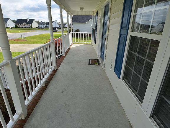 4th image of 504 Primrose Ln