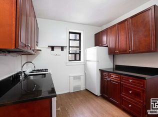 1115 43rd St #2R, Brooklyn, NY 11219
