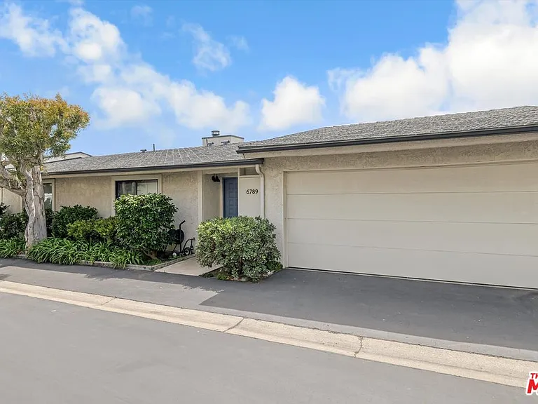 6789 Shearwater Ln — Photo 15