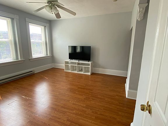 2nd image of 3022 N Calvert St APT 3