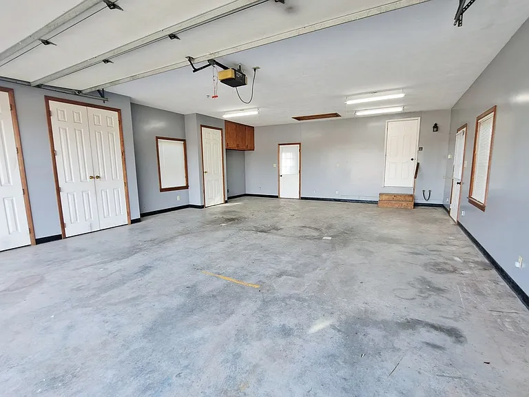 903 Old Carlisle Rd — Photo 39