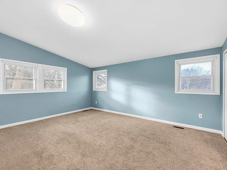 1592 Brentwood Dr — Photo 31