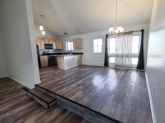 4th image of 6615 W Mississippi Pl