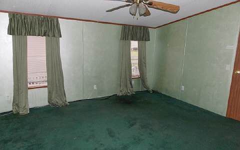 3rd image of 561 SW Whitetail Cir