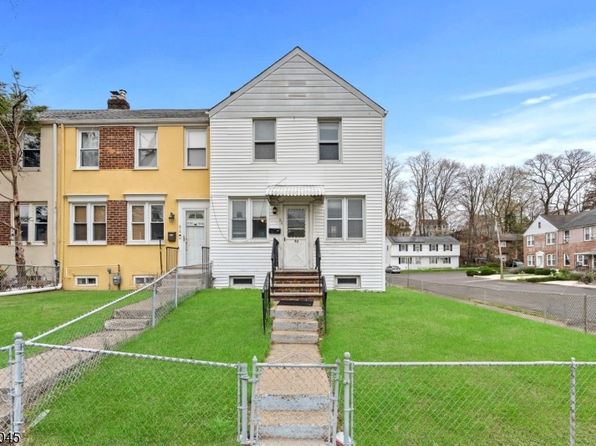 92 Baker St, Dover Town, NJ 07801