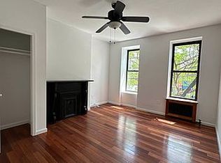 205 8th Ave #2N, New York, NY 10011