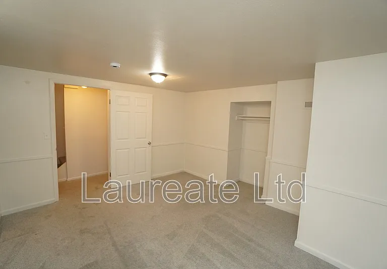 1110 Dexter St — Photo 16