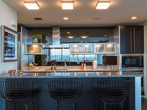 5th image of 260 Osceola Ave #1501