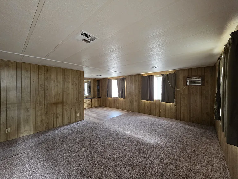 2800 S White Mountain Rd #84 — Photo 4