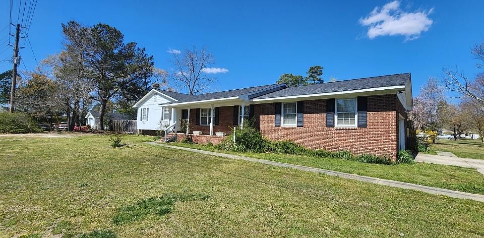 1st image of 3298 Yarmouth Dr
