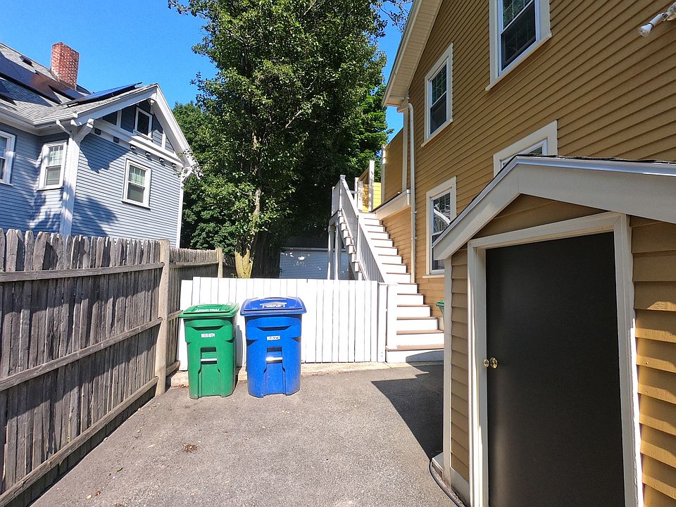 Entry on side of house. Leads up to back deck.