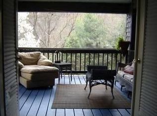706 Cedarview Dr, Blacksburg, VA 24060