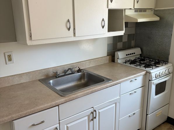 25 Shirley Ln #16B