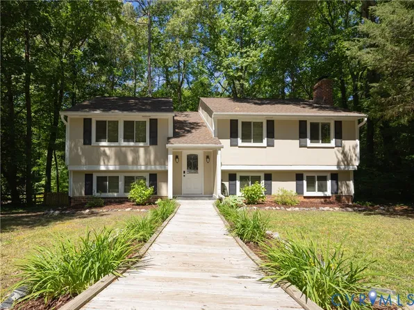 13210 Thornridge Ln, Midlothian, VA 23112