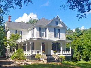 413 Simpkins St, Edgefield, SC 29824