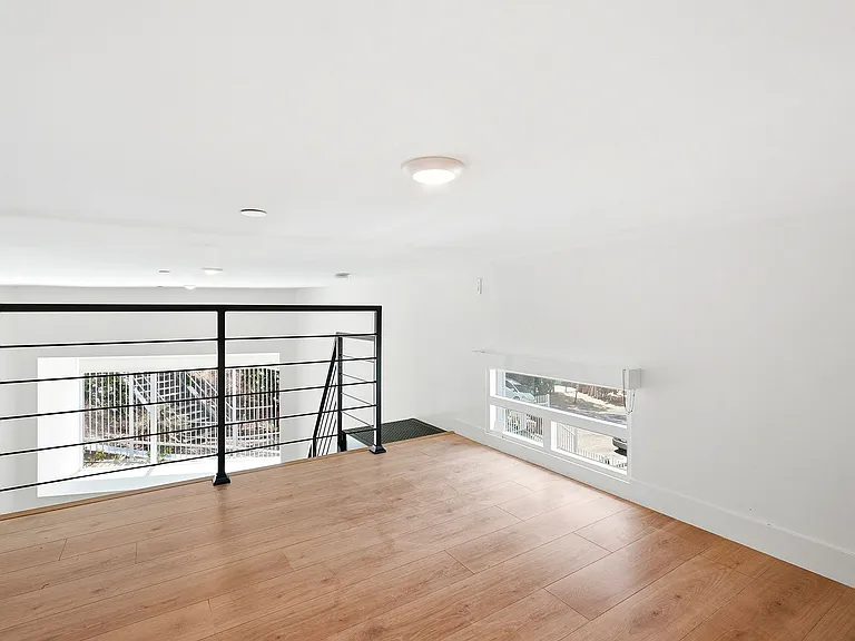 Step Designer Studio Community Living — Photo 101