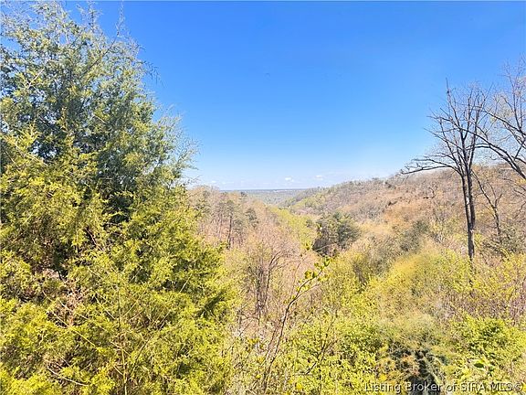 4th image of 1002 Canyon Road