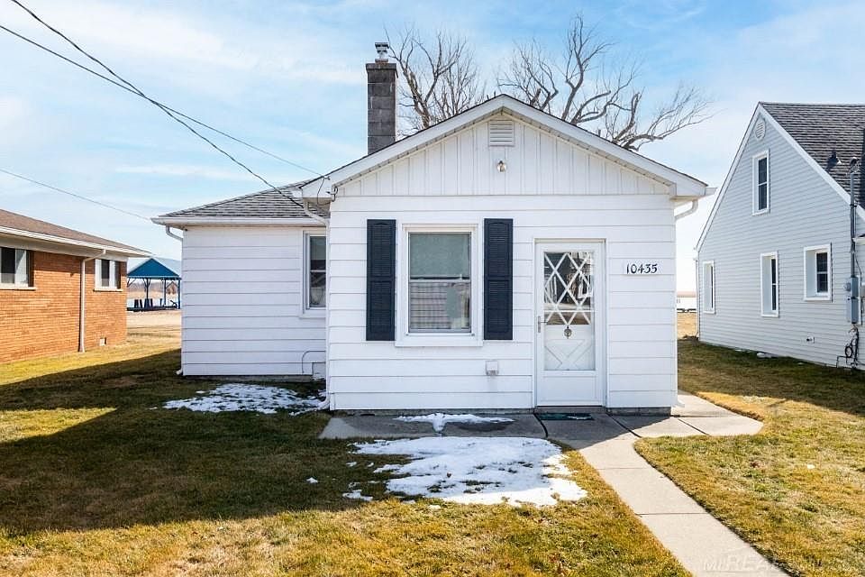 1st image of 10435 Saint John Dr