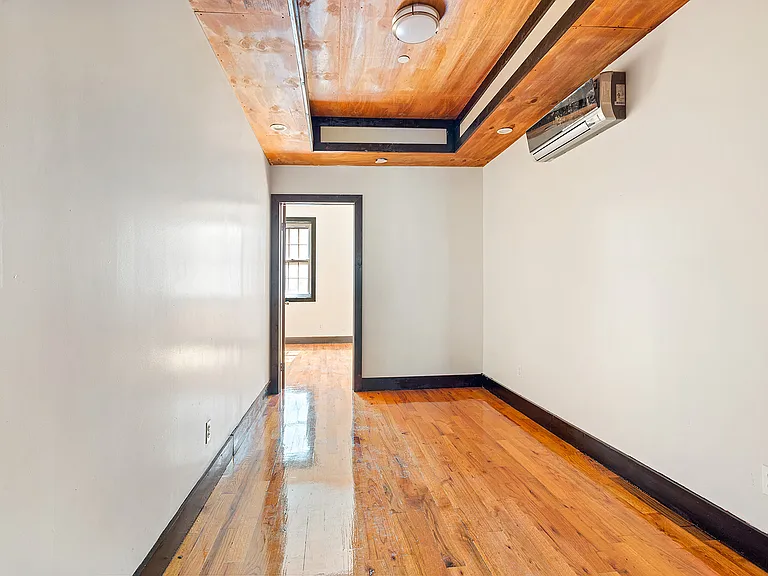 1287 Greene Ave #3R — Photo 9