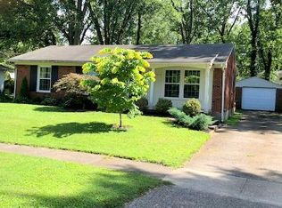 9214 Glover Ln, Rolling Hills, KY 40242