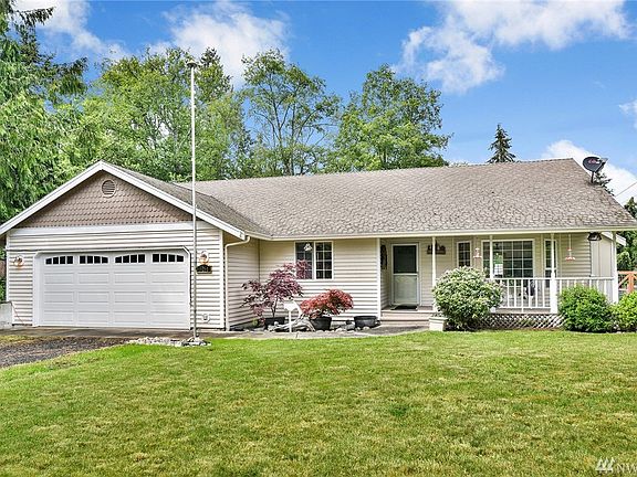 2nd image of 5251 NE Ponderosa Dr