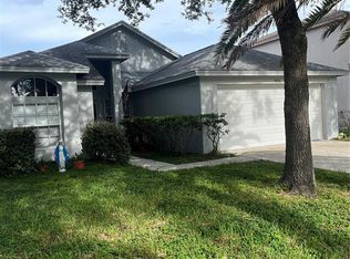 2930 Shannon Cir, Palm Harbor, FL 34684