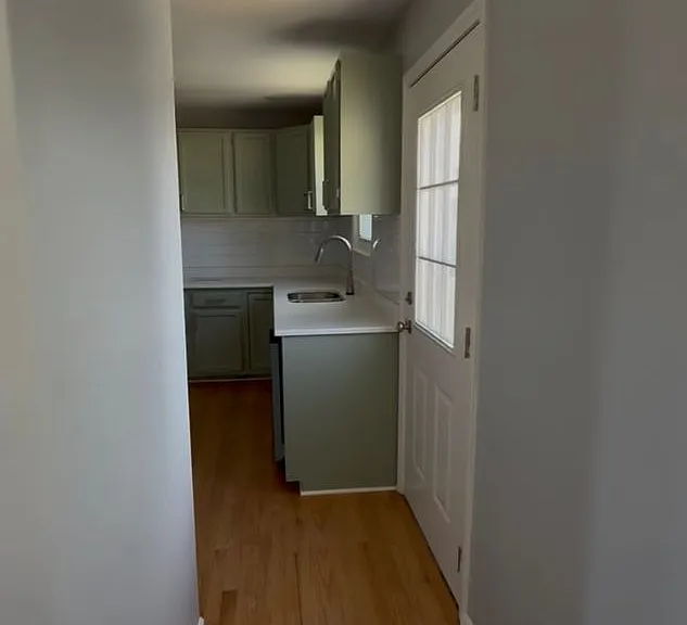 163 Grandview Dr — Photo 4
