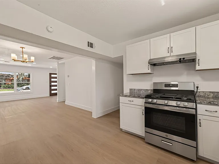 3209 McCrarey Dr — Photo 20
