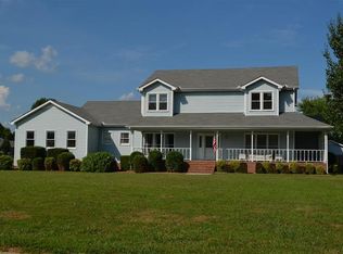 812 Twelve Oaks Rd, Tullahoma, TN 37388